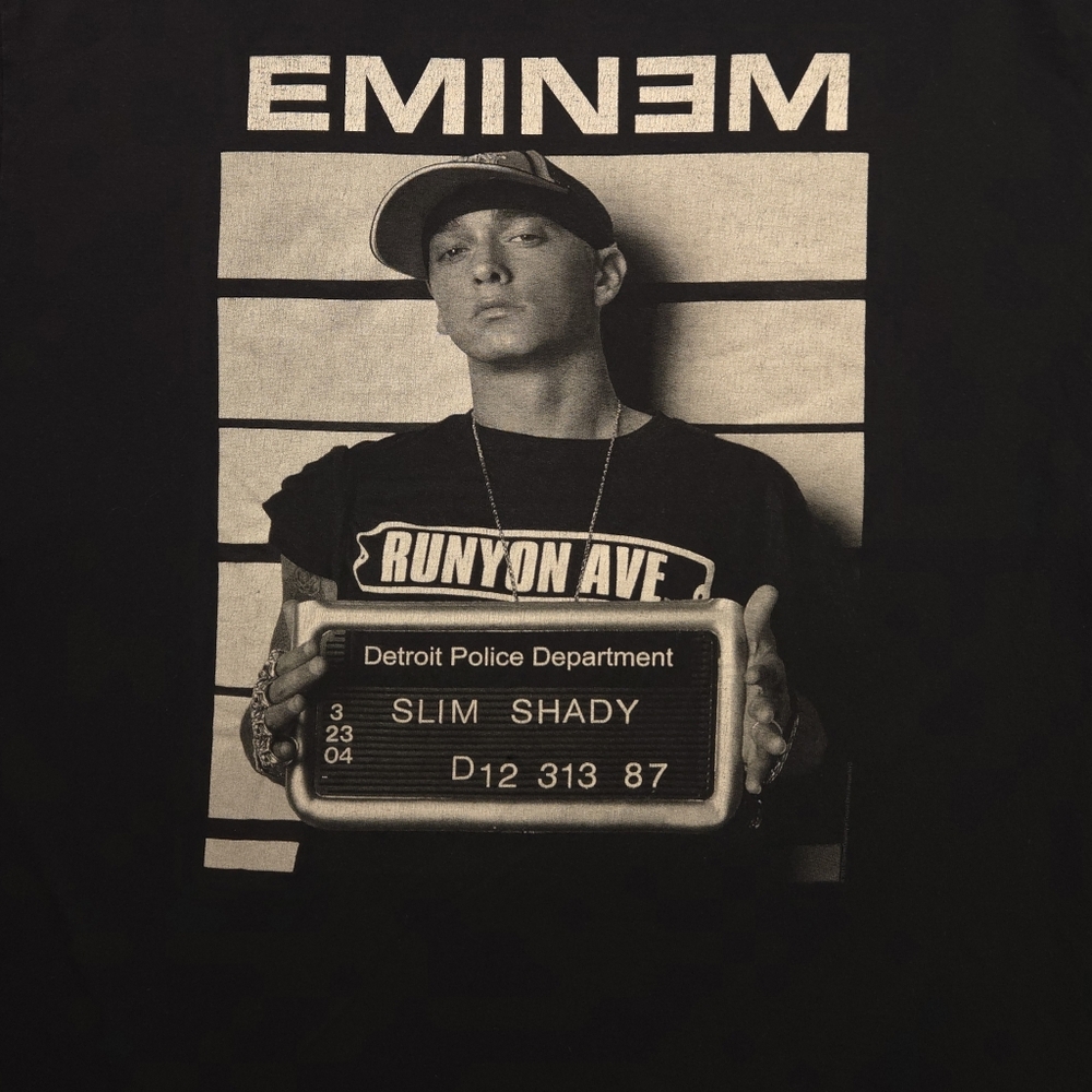 Eminem Slim Shady Mugshot Tee Bravado 2011 Y2K Style Rap T-Shirt Faded Black L - Picture 2 of 7